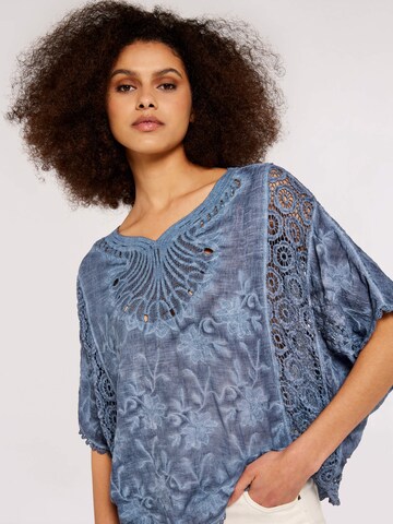 Apricot Bluse in Blau: predná strana