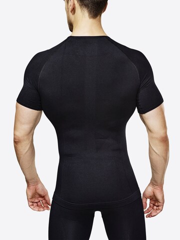 Strammer Max Performance Shirt 'Compression Deep V-Neck' in Schwarz