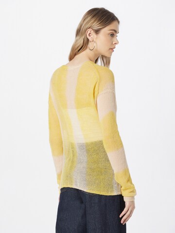 WEEKDAY Sweater 'Tina' in Yellow