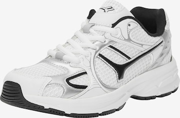 Pull&Bear Trampki niskie w kolorze biały: przód