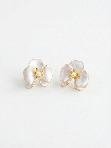 Nemomatheo Earrings 'Perlmuttblüte' in White