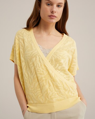 WE Fashion Sweater in Yellow