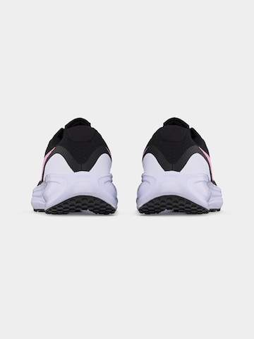 NIKE Buty do biegania 'Revolution 8' w kolorze czarny