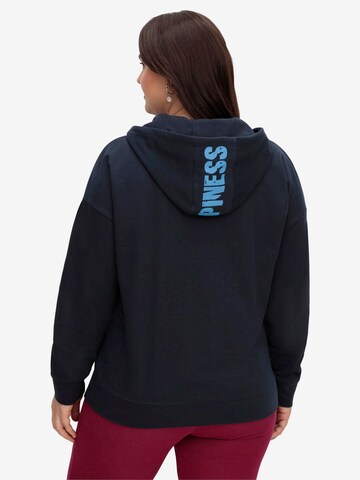 SHEEGO Sweatshirt in Blau