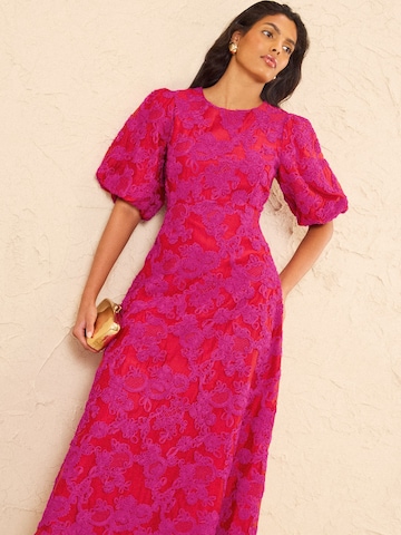 love & roses Dress in Red