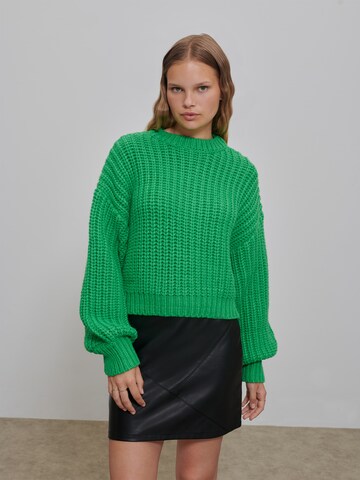 florence by mills exclusive for ABOUT YOU Svetr 'Mellow Marshmallow' – zelená: přední strana