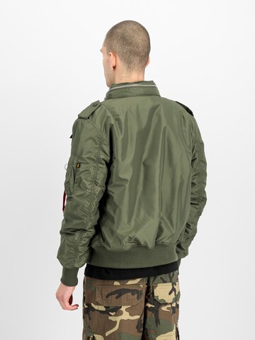 ALPHA INDUSTRIES Jacke 'M-65' in Grün: Rückseite