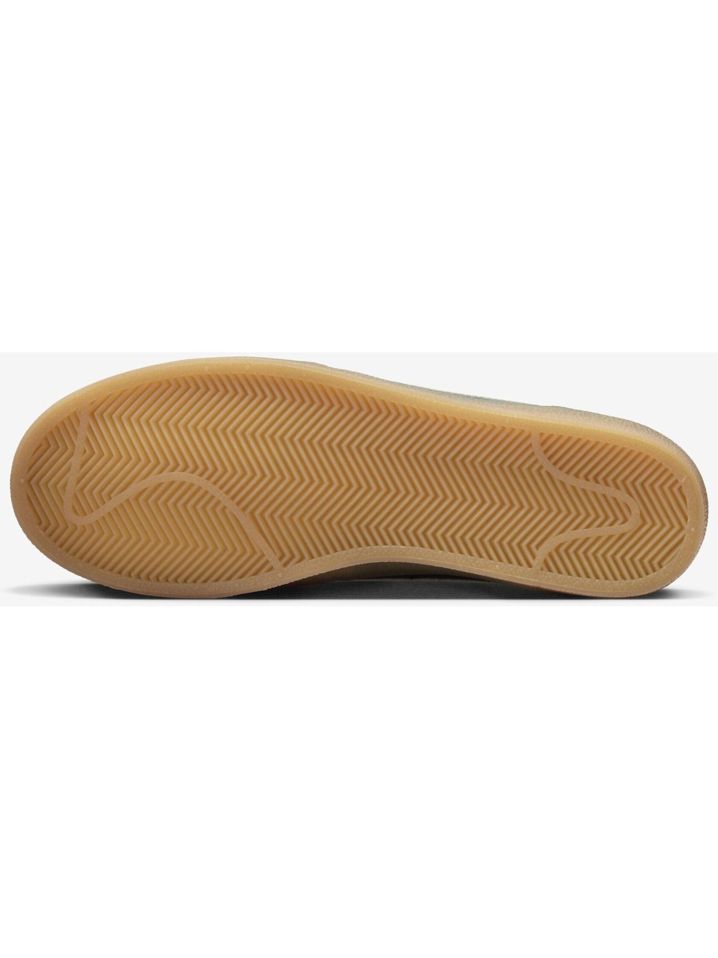 NIKE Sports shoe in Black