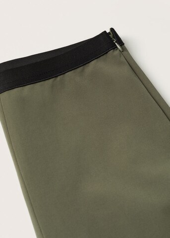 MANGO Skinny Spodnie 'Paola' w kolorze zielony