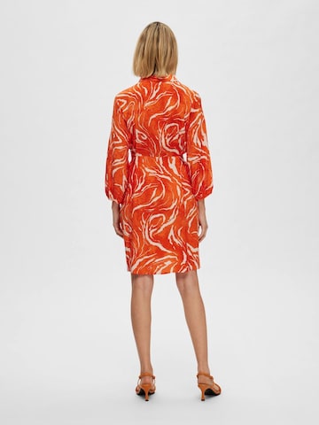 Robe-chemise 'Sirine' SELECTED en orange