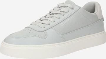 Sneaker bassa di Calvin Klein in grigio: frontale