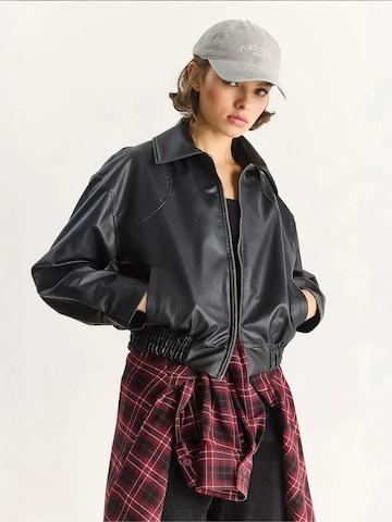 Bianco Lucci Tussenjas in Zwart