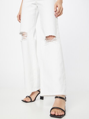 ONLY Wide Leg Jeans 'HOPE' in Weiß