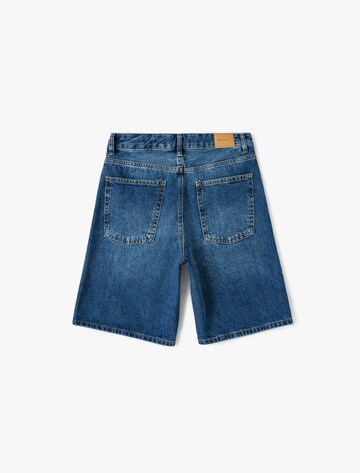 Koton Regular Shorts in Blau