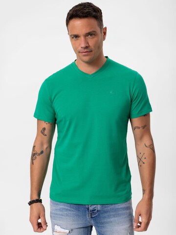 Daniel Hills Тениска в зелено