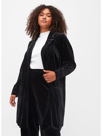 Zizzi Blazer 'Livia' in Black: front