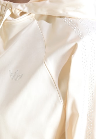 ADIDAS ORIGINALS Prehodna jakna 'PEARL' | bela barva