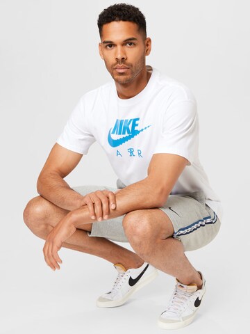 Tricou 'DNA Air' de la Nike Sportswear pe alb