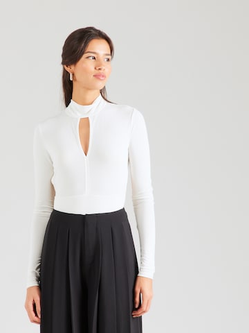 millane - Blusa 'Aurelia' en blanco: frente