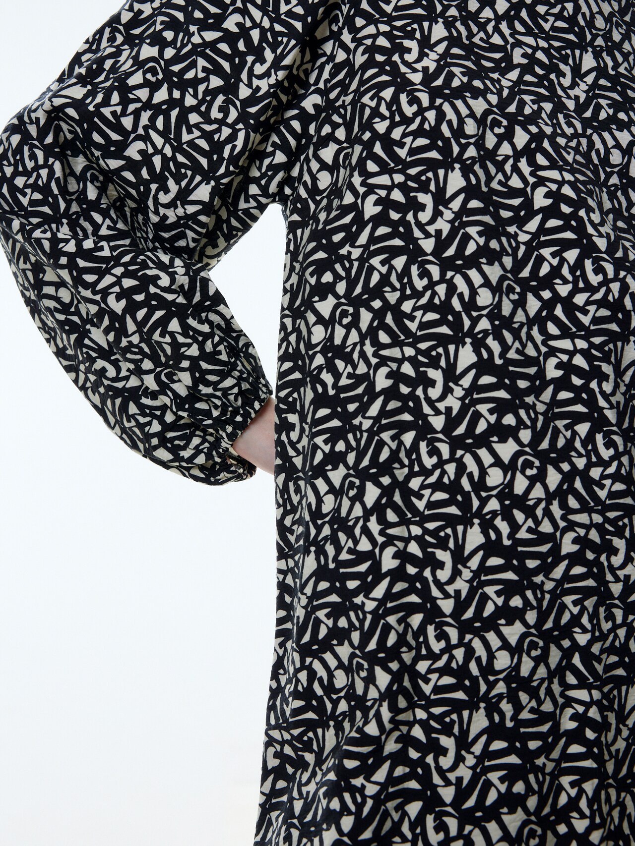 EDITED Produits Robe 'Enja' beige