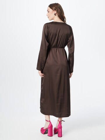 Monki Dress in Brown