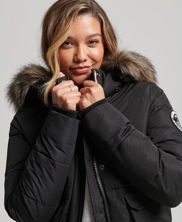 Superdry Übergangsjacke 'Everest Ella' in Schwarz