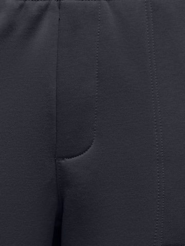 Only & Sons Loose fit Trousers 'ONSConnor' in Black