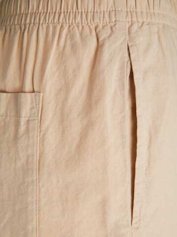 JJXX Loosefit Shorts 'Amy' in Beige