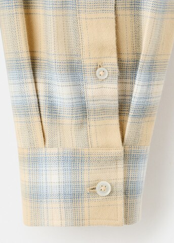 MANGO MAN Regular fit Button Up Shirt 'Sohoa' in Yellow