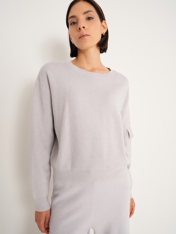 Camomilla Italia Pullover 'MONIA' in Grau: Vorderseite