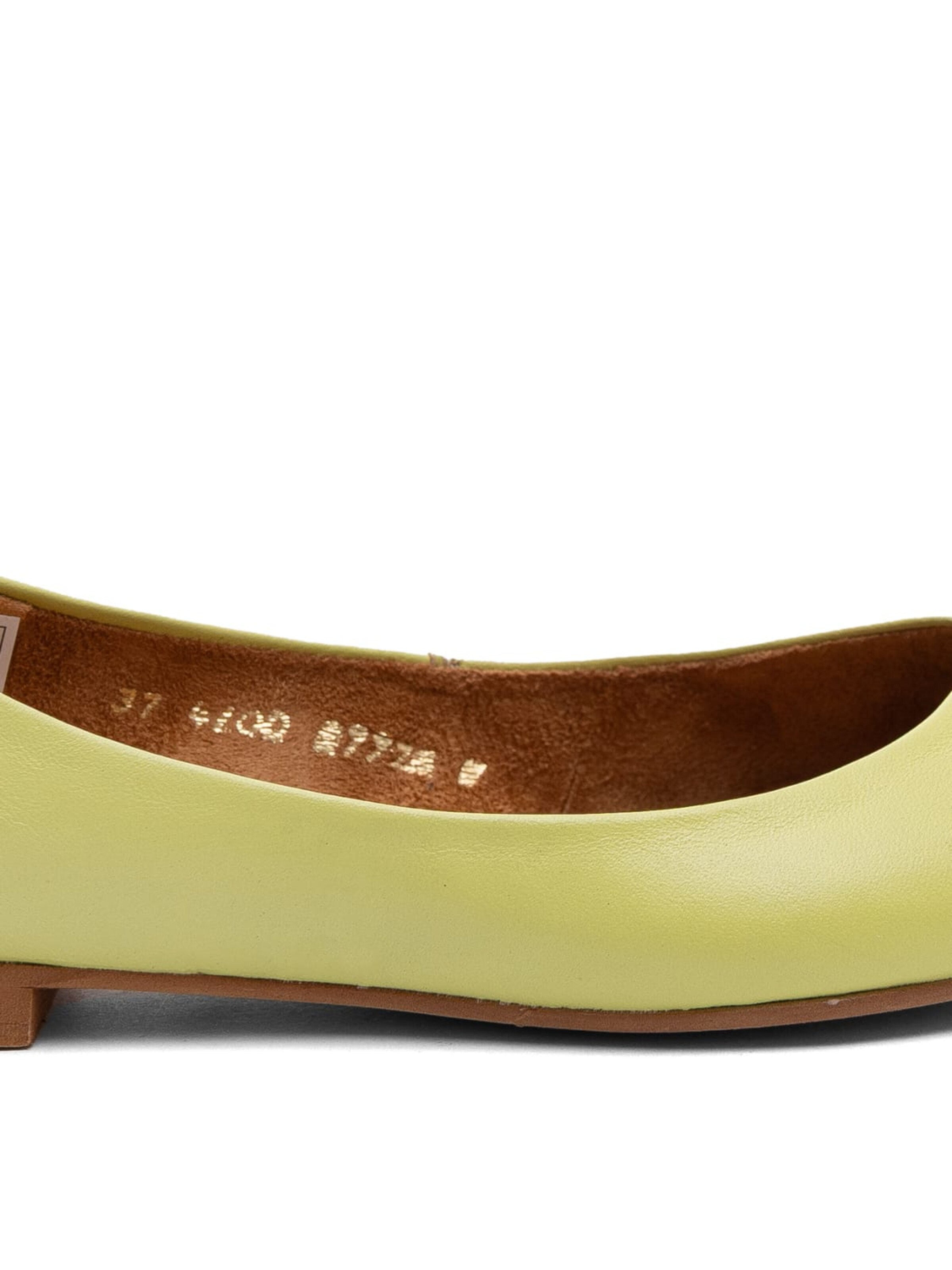 Maciejka Ballet Flats in Yellow