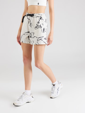 Regular Pantalon de sport THE NORTH FACE en blanc : devant