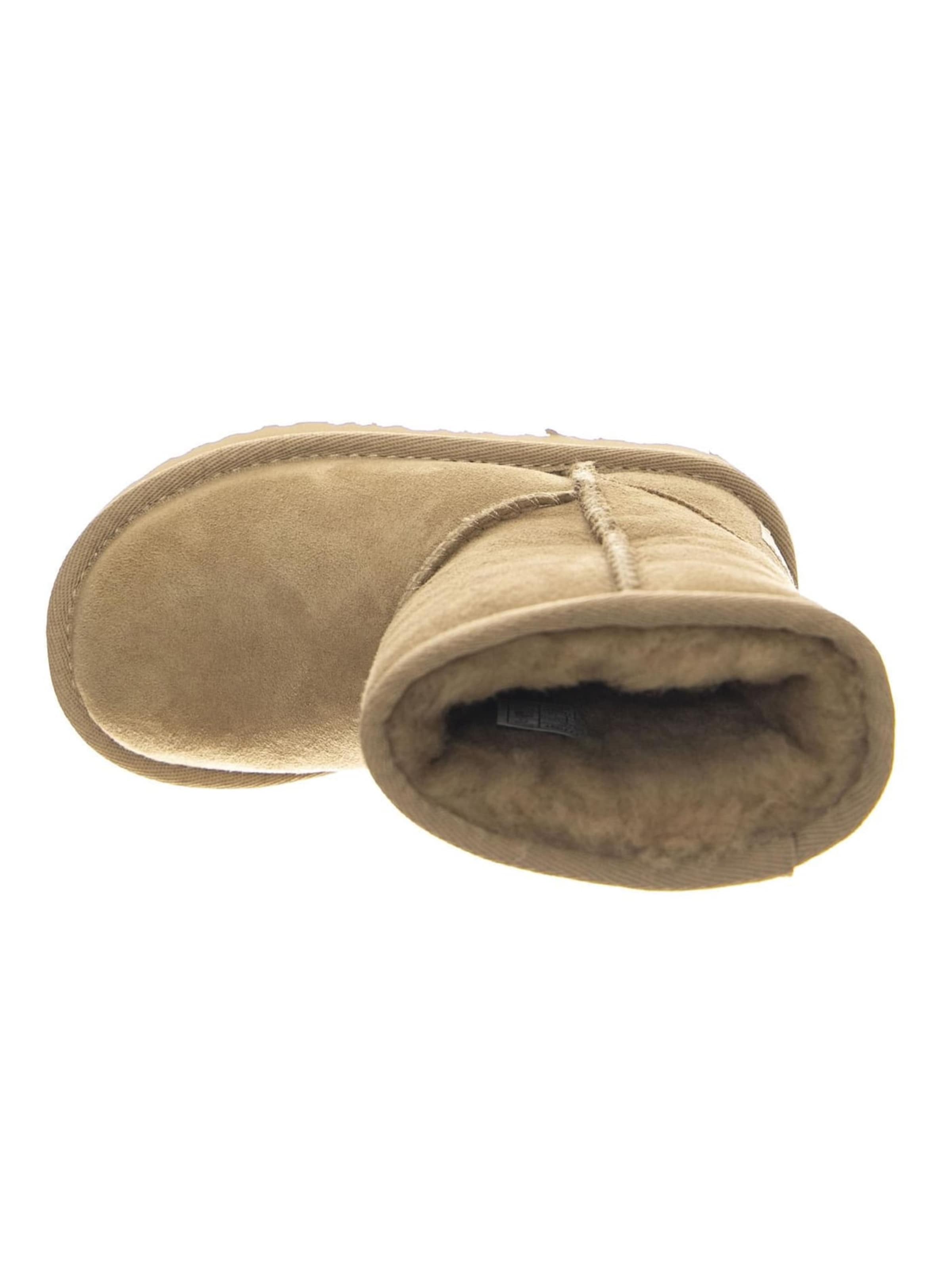 Bottes 'T Classic II Hugg Boots Mustard Seed' UGG en marron
