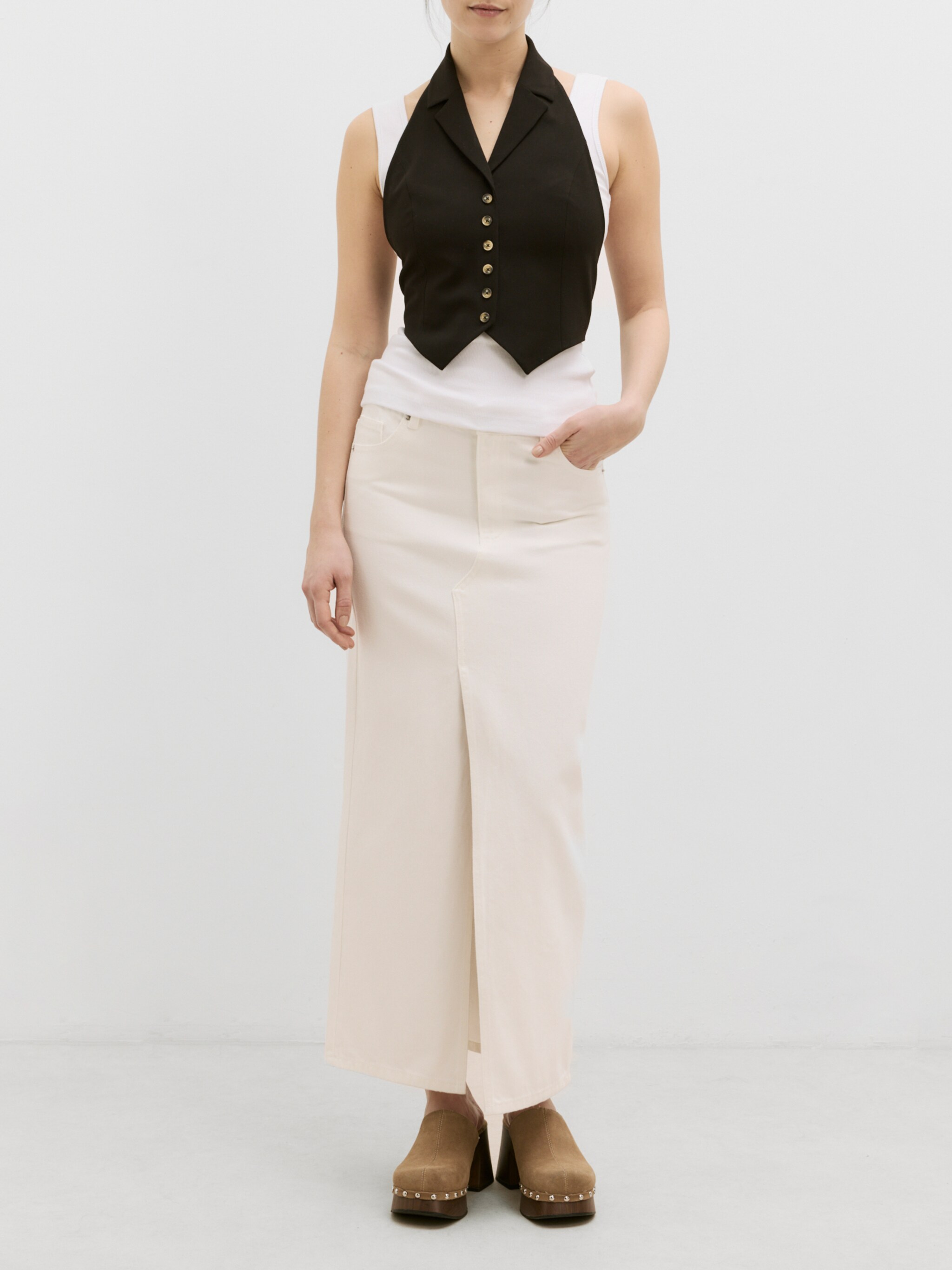 EDITED Produits Gilet 'Giannina' noir