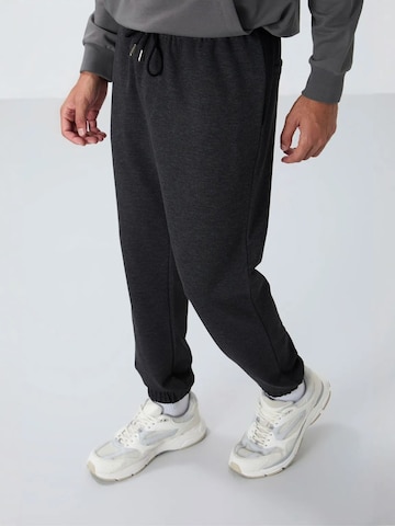 Regular Pantalon Tommy Life en gris