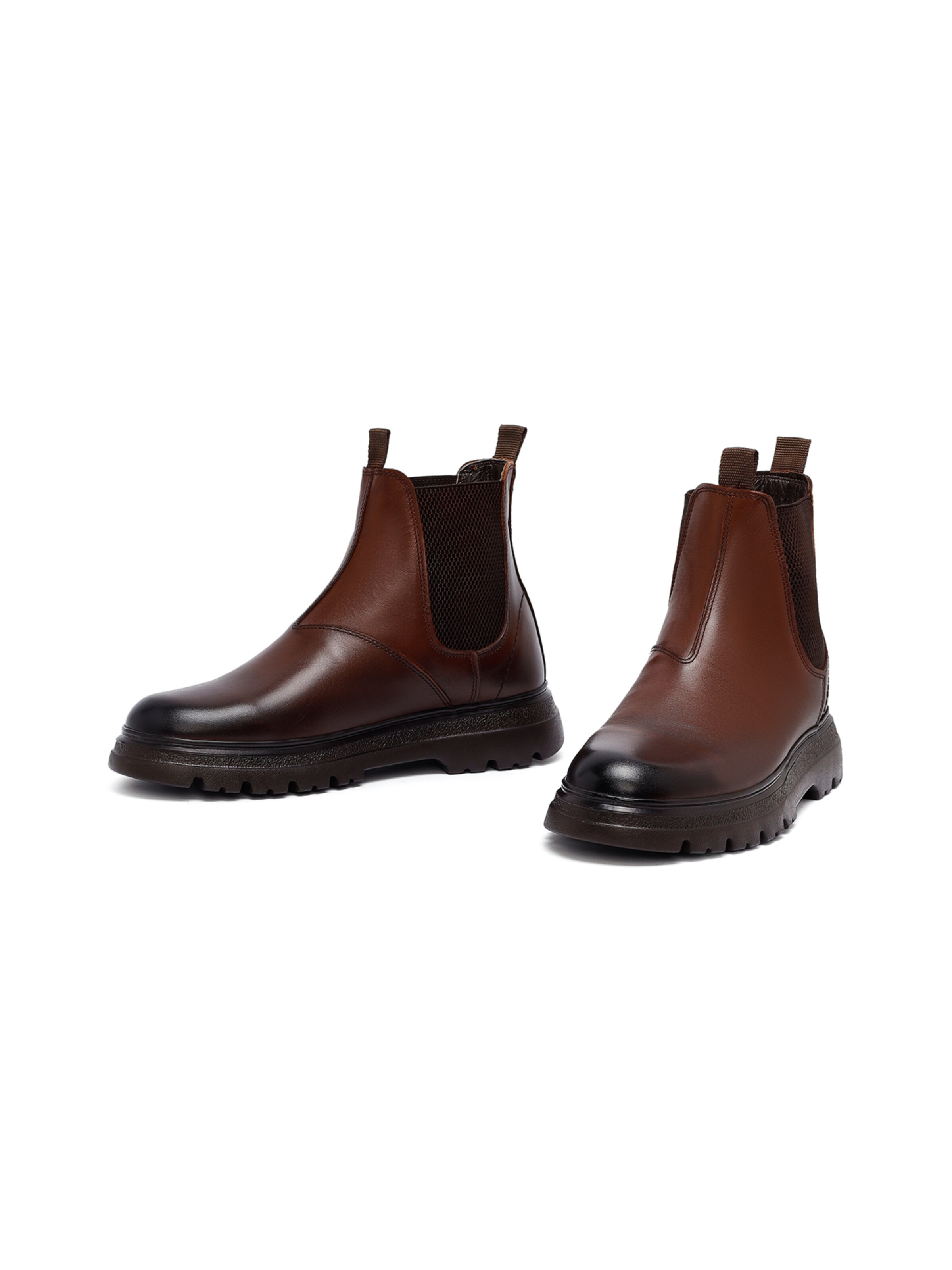 Derimod Chelsea boots in Brown