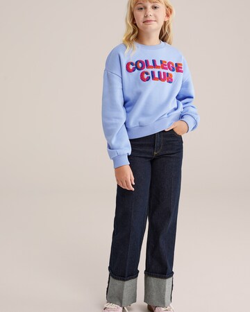 Sweat-shirt WE Fashion en bleu : devant
