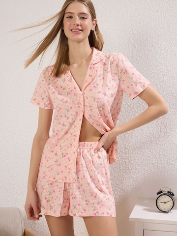 Pyjama Trendyol en rose : devant