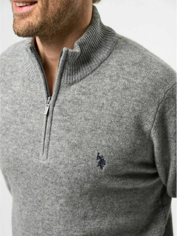 U.S. POLO ASSN. Pullover 'Kevin' i grå
