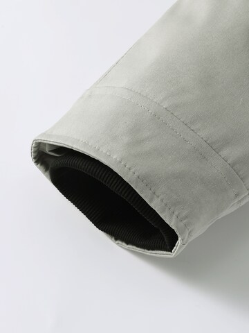 ALLTHEMEN Winter Coat 'Eishauch' in Grey