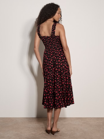 Robe ' ' Apricot en noir