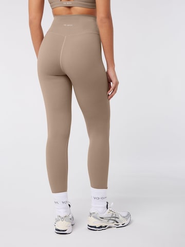 YO-GAYA Skinny Leggings‌ in Beige