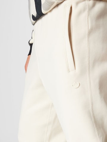 Effilé Pantalon 'Adicolor Trefoil Sweat' ADIDAS ORIGINALS en blanc