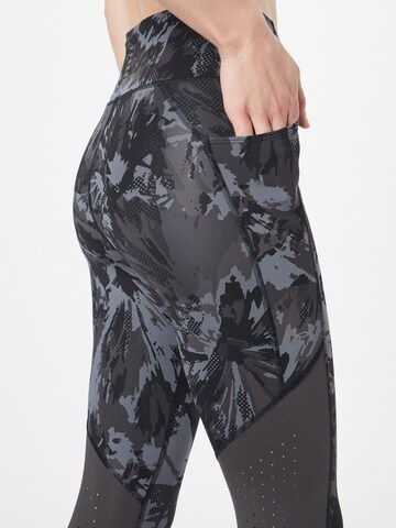 UNDER ARMOUR Skinny Sportbroek 'Fly Fast' in Zwart