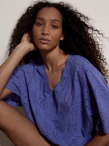 Apricot Blouse ' ' in Purple