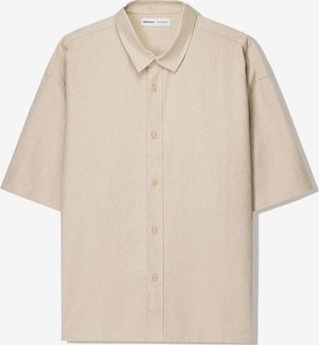 Bershka Comfort Fit Paita värissä keltainen: etupuoli