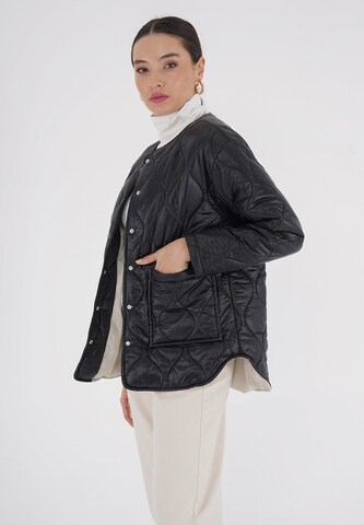FRESHLIONS Between-season jacket 'Amara' in Black