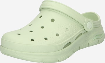 SKECHERS - Zuecos en verde: frente