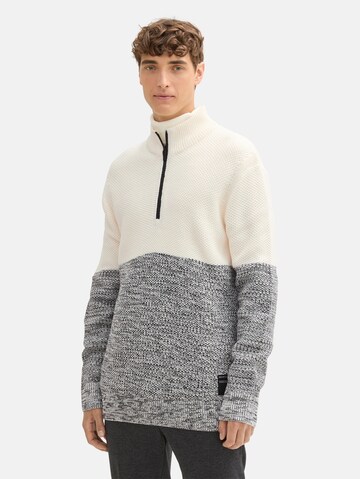 TOM TAILOR DENIM Trui in Grijs: voorkant