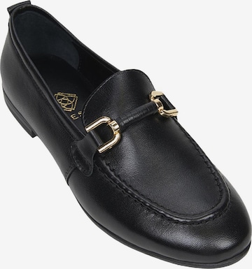 Desa Classic Flats 'Slipper' in Black: front